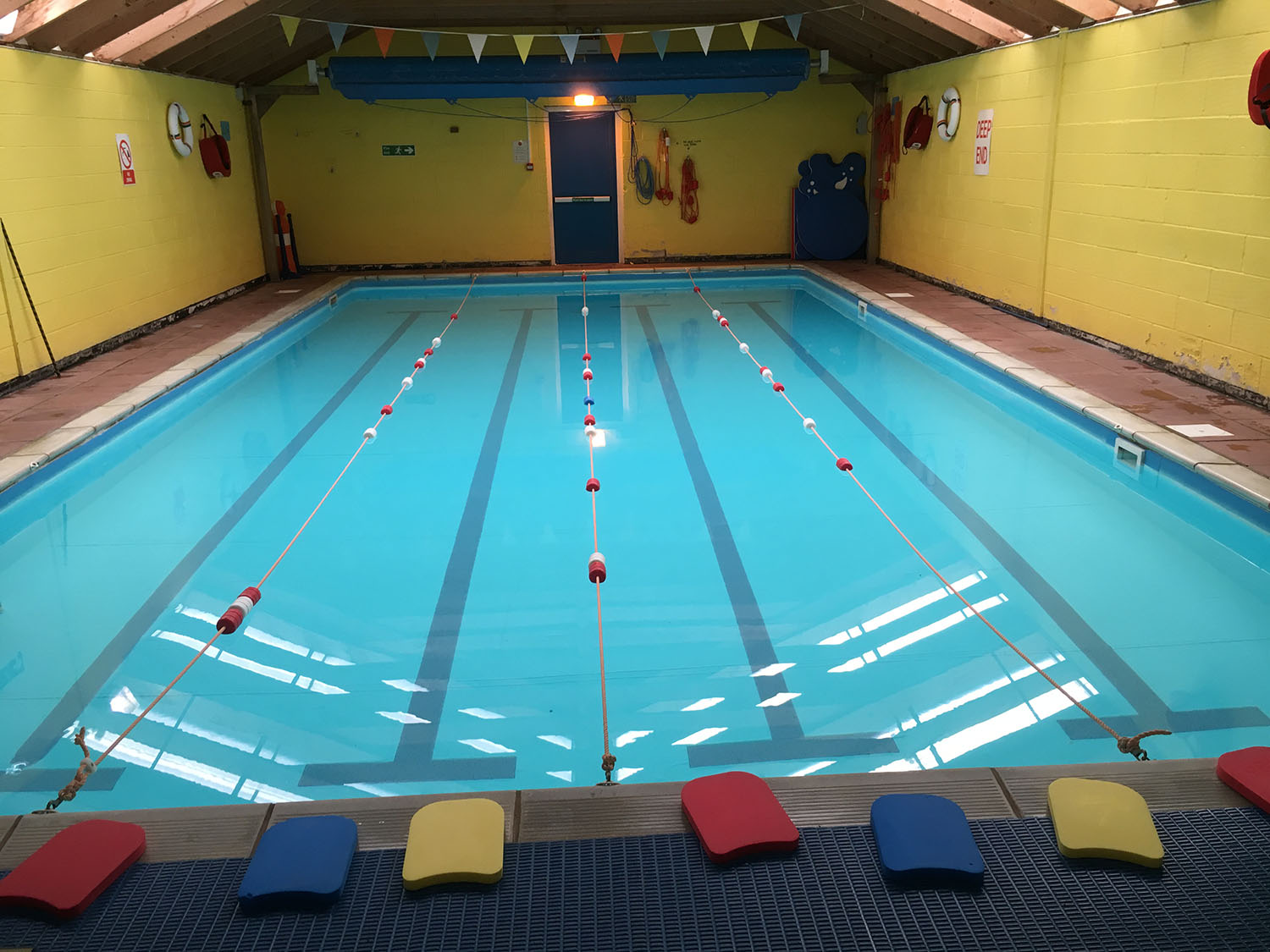 Wentworth Primary School :: Swimming