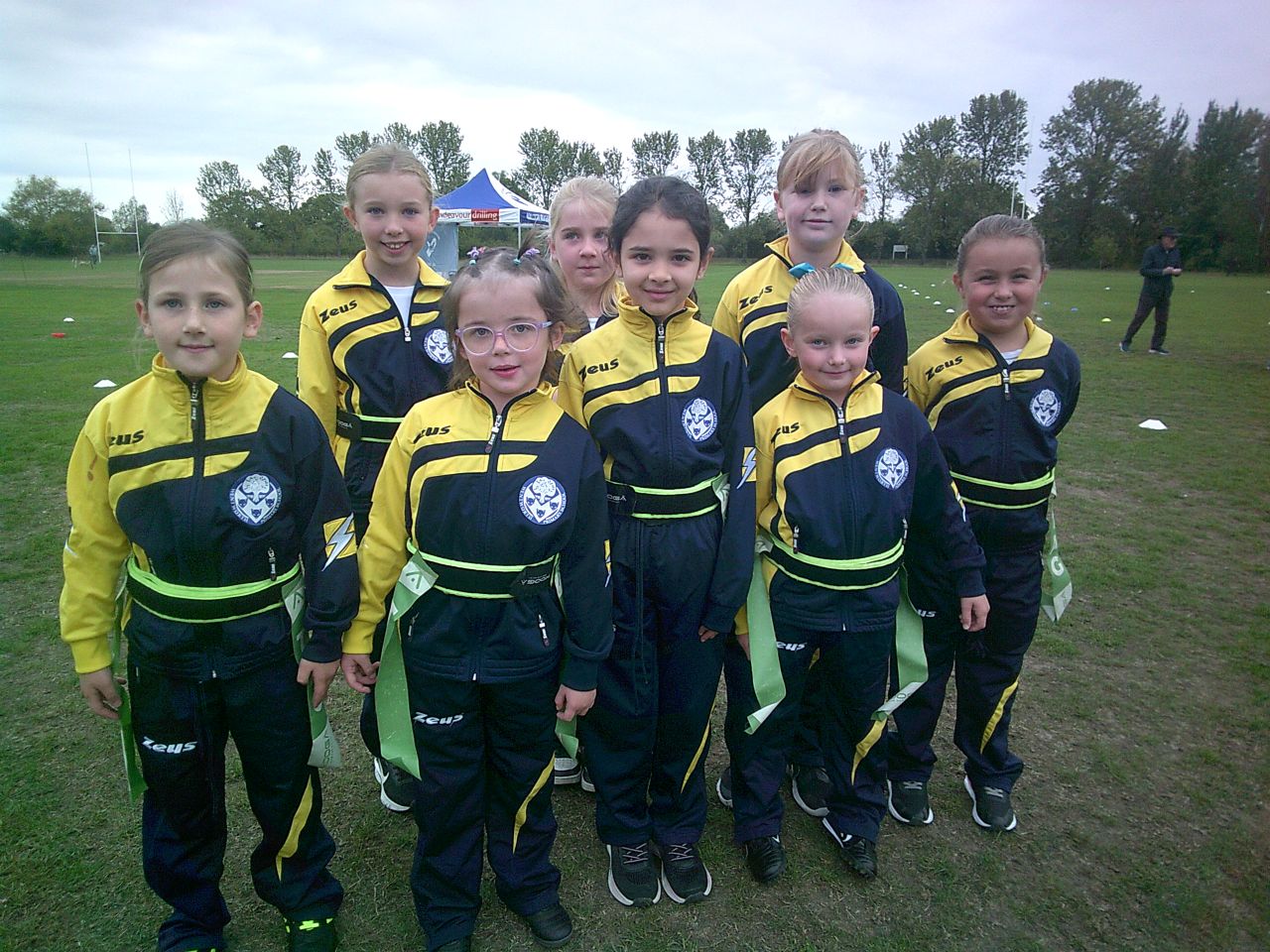Yr 3-4 Tag Rugby.JPG
