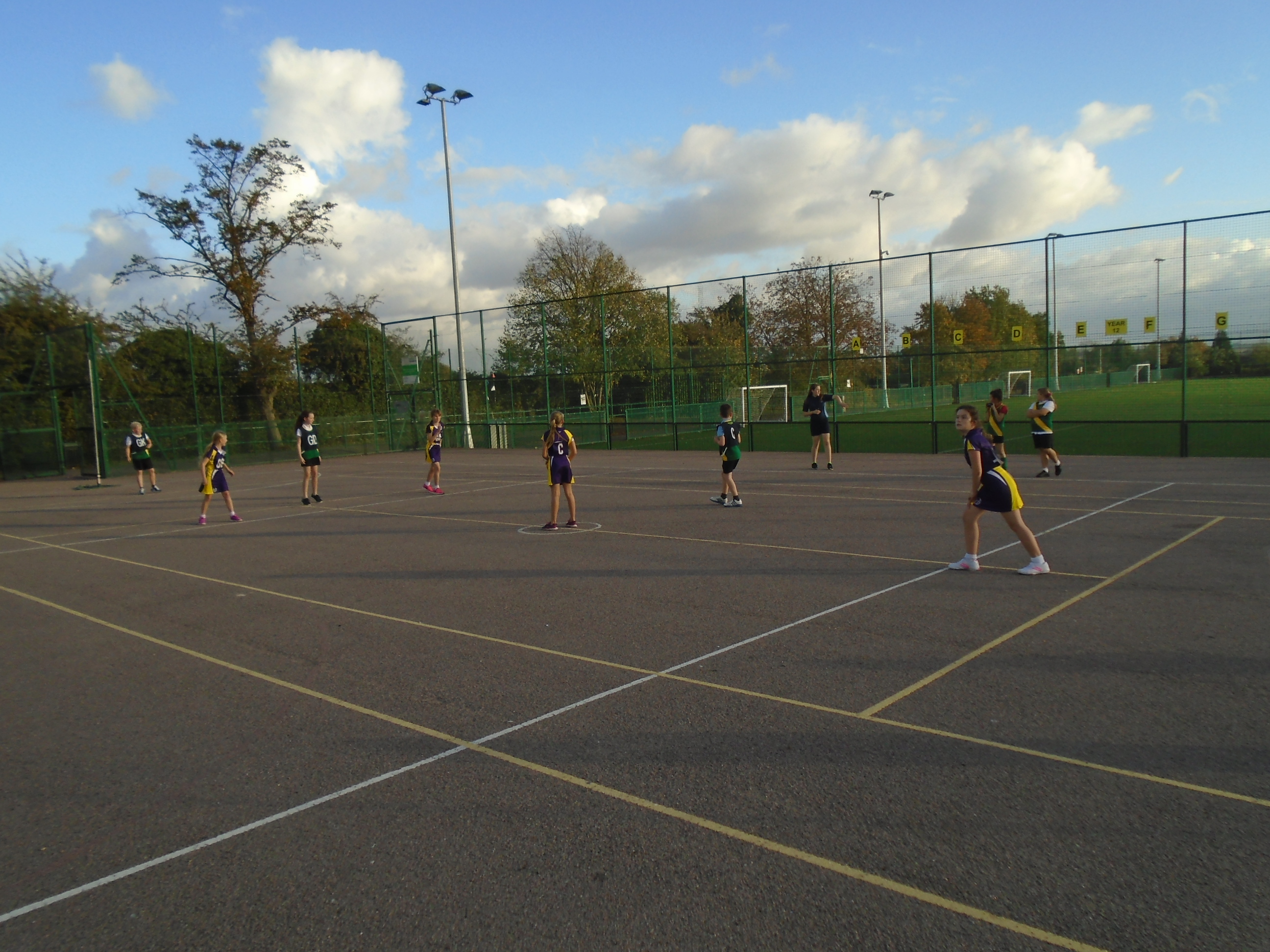 netball oct 16 003.JPG